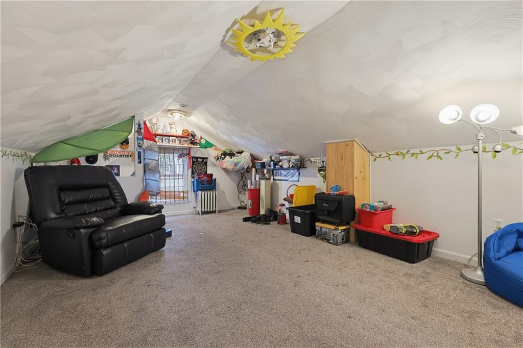 100 Centre Street Property Photo 15
