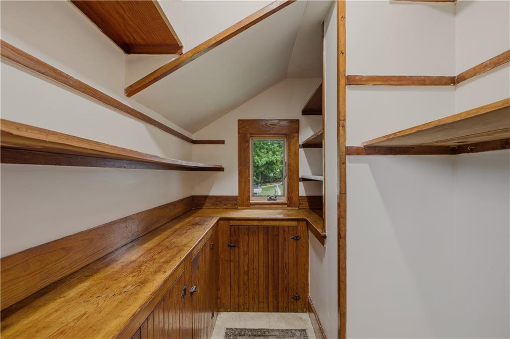 22 South Avenue Property Photo 26