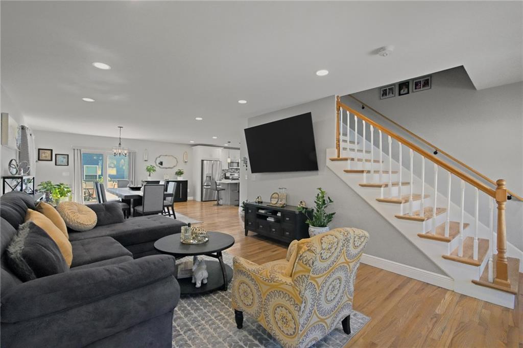 88 Reservoir Avenue Property Photo 4