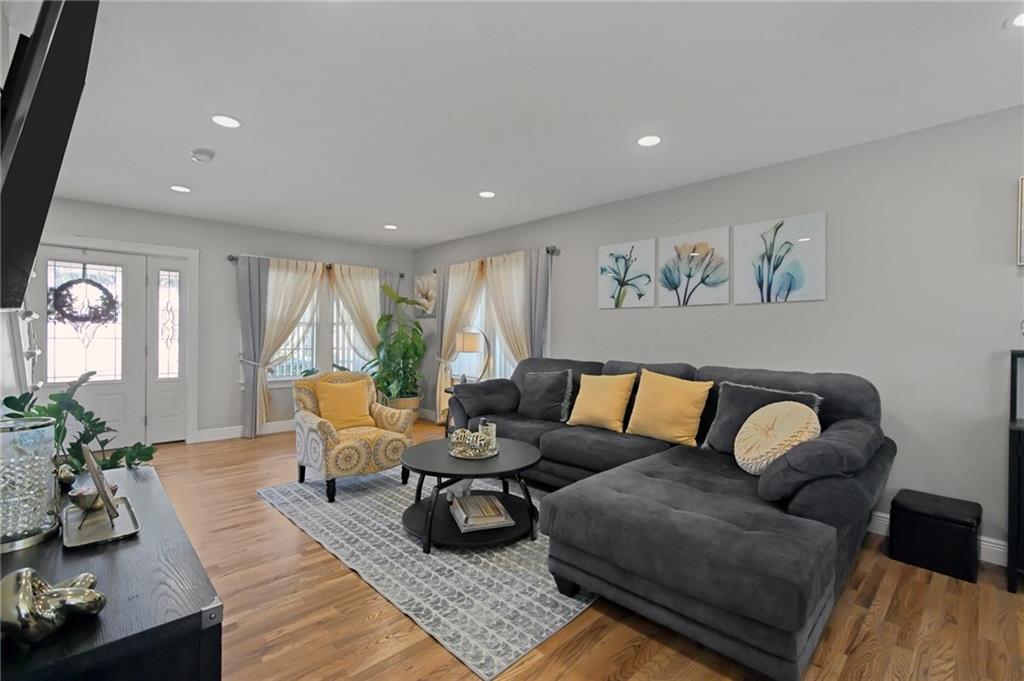 88 Reservoir Avenue Property Photo 6