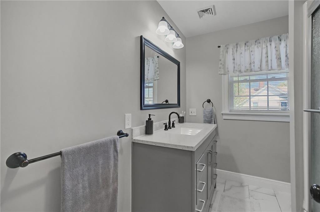88 Reservoir Avenue Property Photo 15