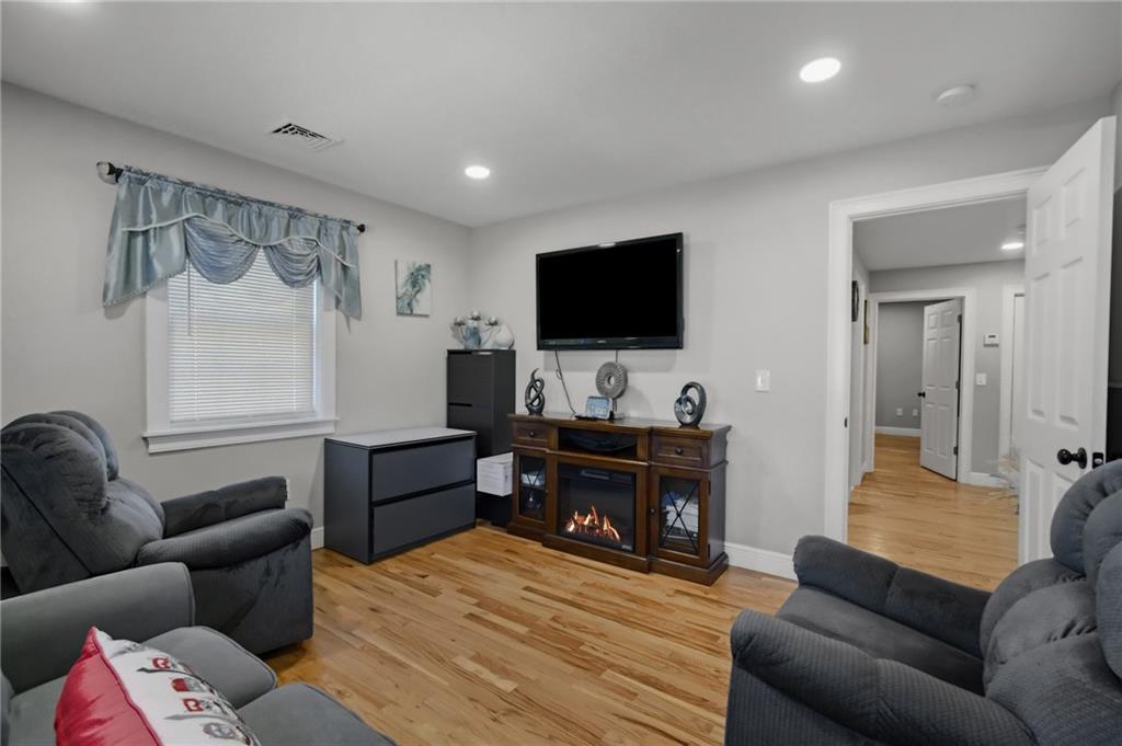 88 Reservoir Avenue Property Photo 21