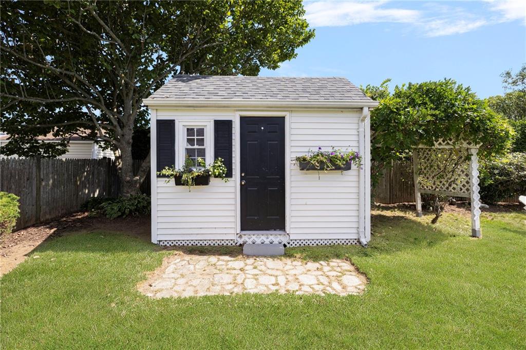 135 Beverly Road Property Photo 30