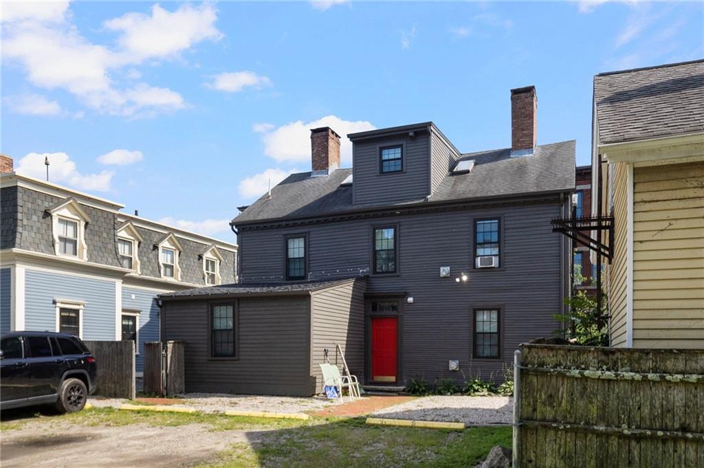74 John Street Property Photo 2