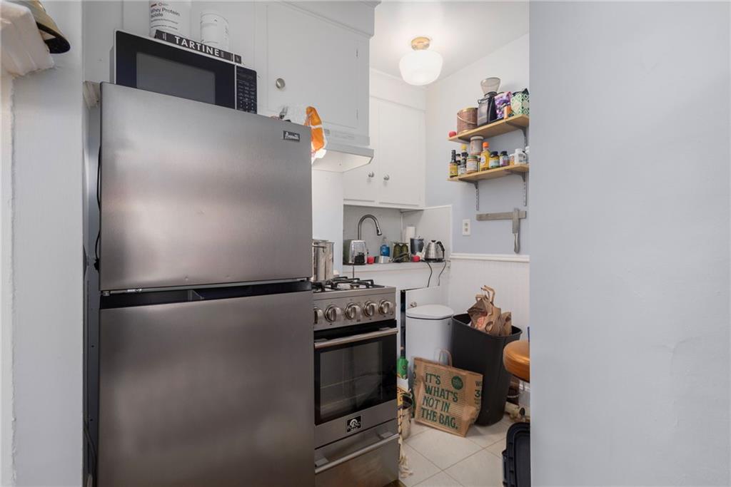 74 John Street Property Photo 14