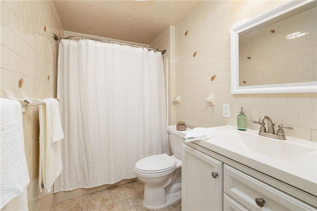 7 Woodbine Street Property Photo 26