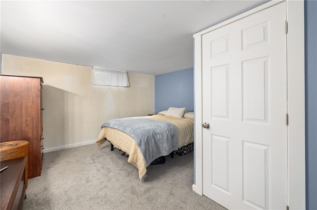 7 Woodbine Street Property Photo 32