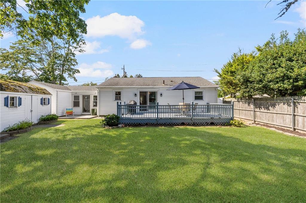 7 Woodbine Street Property Photo 41