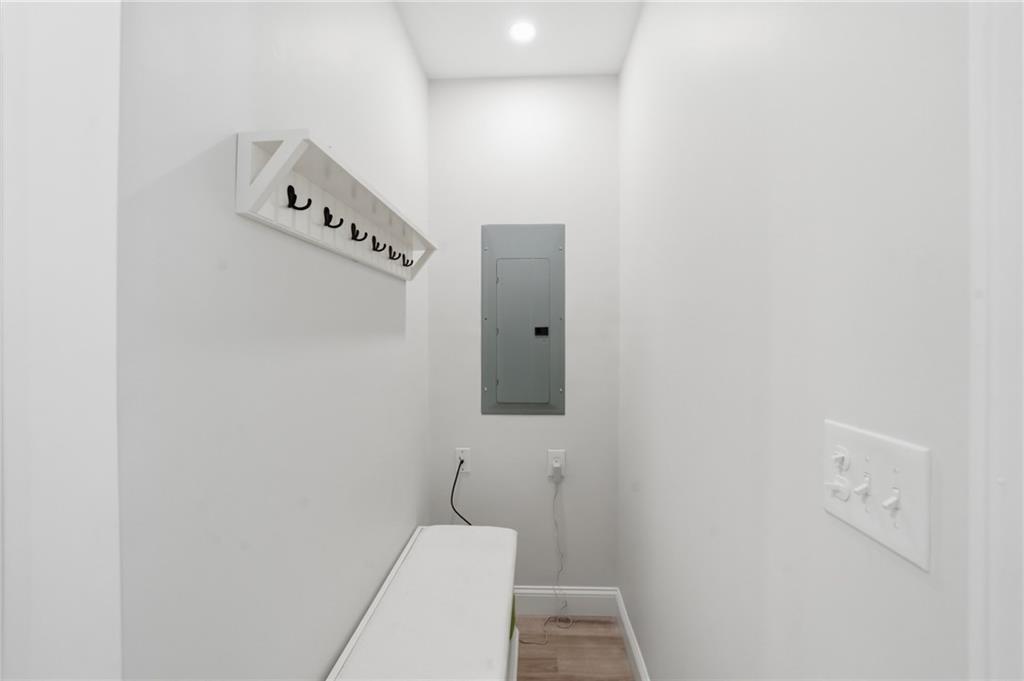 72 Wilbur Road Property Photo 36