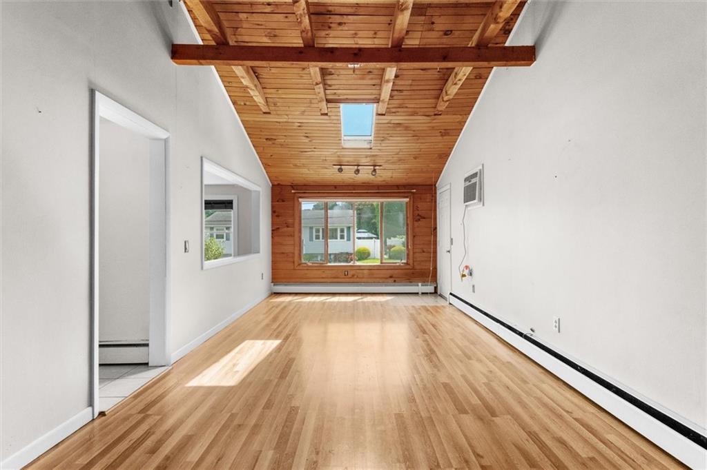 95 Hyde Street Property Photo 5