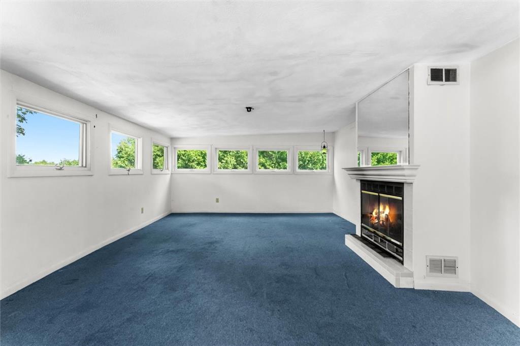 95 Hyde Street Property Photo 14