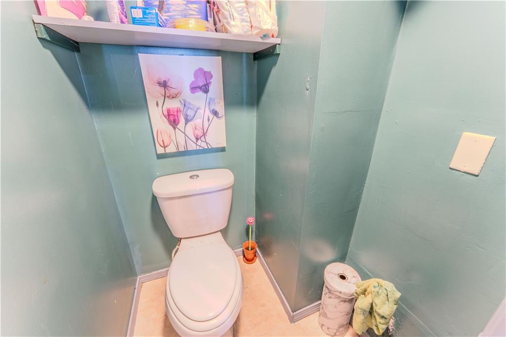 93 Ohio Avenue Property Photo 7