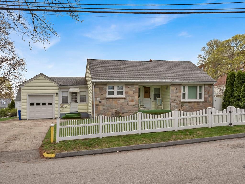 78 Crossland Road