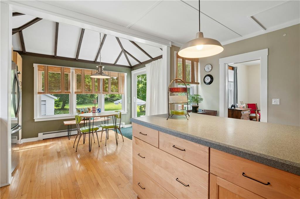 29 Howland Avenue Property Photo 16