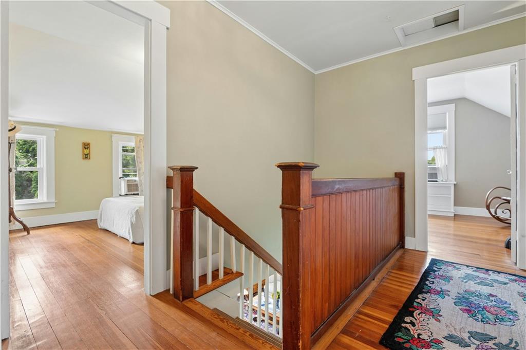 29 Howland Avenue Property Photo 31