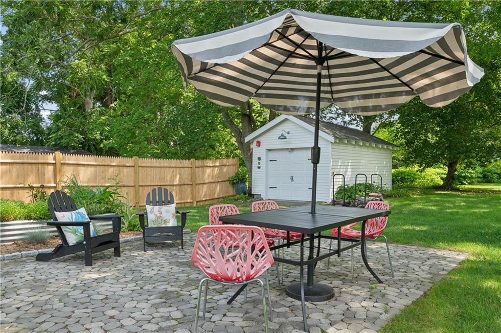 29 Howland Avenue Property Photo 34