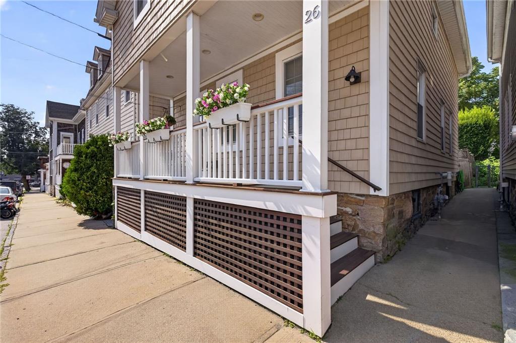 26 Lee Avenue Property Photo 3