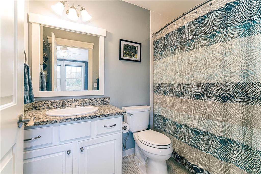 265 Post Road Road Unit 4 Property Photo 32