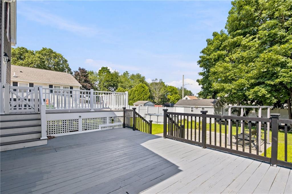 204 Lowell Street Property Photo 33
