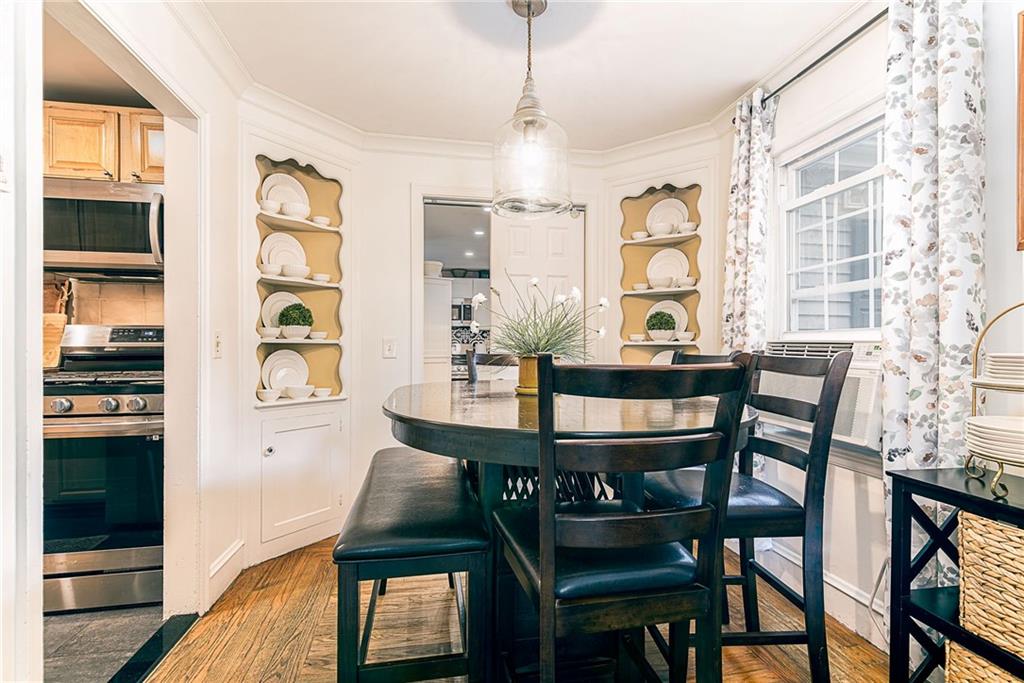 1149 Greenwich Avenue Property Photo 8