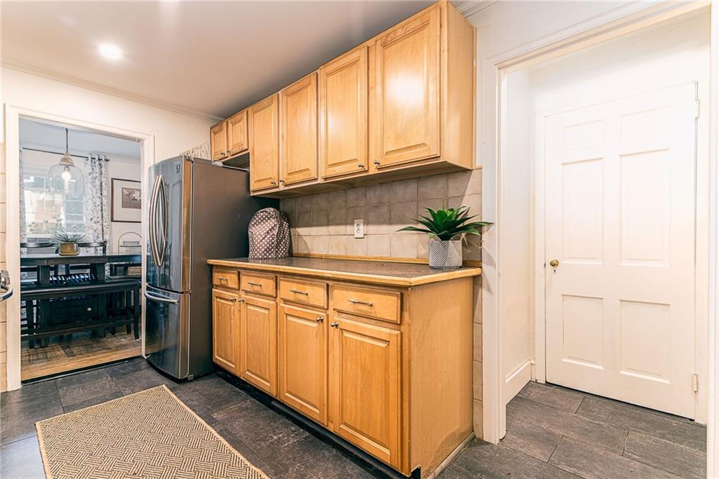 1149 Greenwich Avenue Property Photo 11