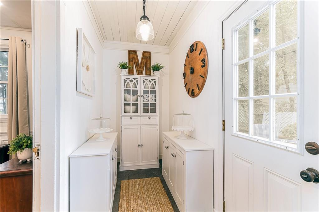 1149 Greenwich Avenue Property Photo 12