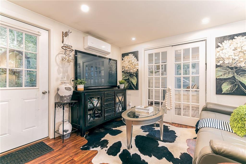 1149 Greenwich Avenue Property Photo 33
