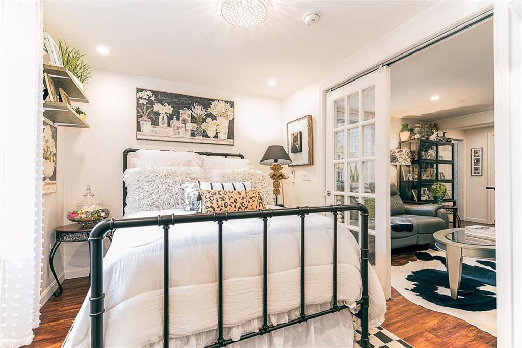 1149 Greenwich Avenue Property Photo 38