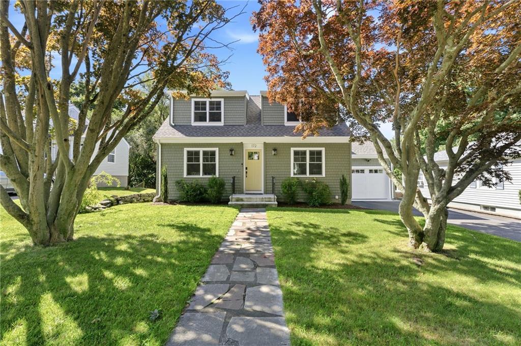 172 Bayview Avenue Property Photo 1