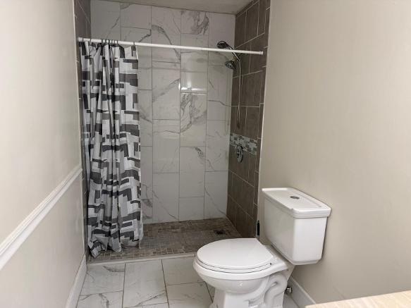 444 Woodward Road Unit 4 Property Photo 9