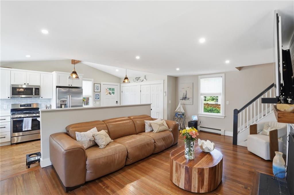 1 Staples Avenue Property Photo 13