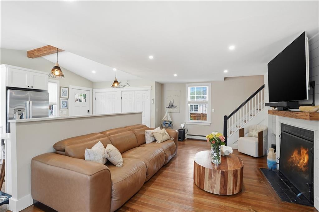 1 Staples Avenue Property Photo 14