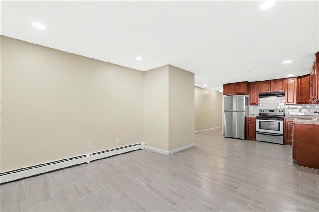 569 Smithfield Road Unit 9 Property Photo 7