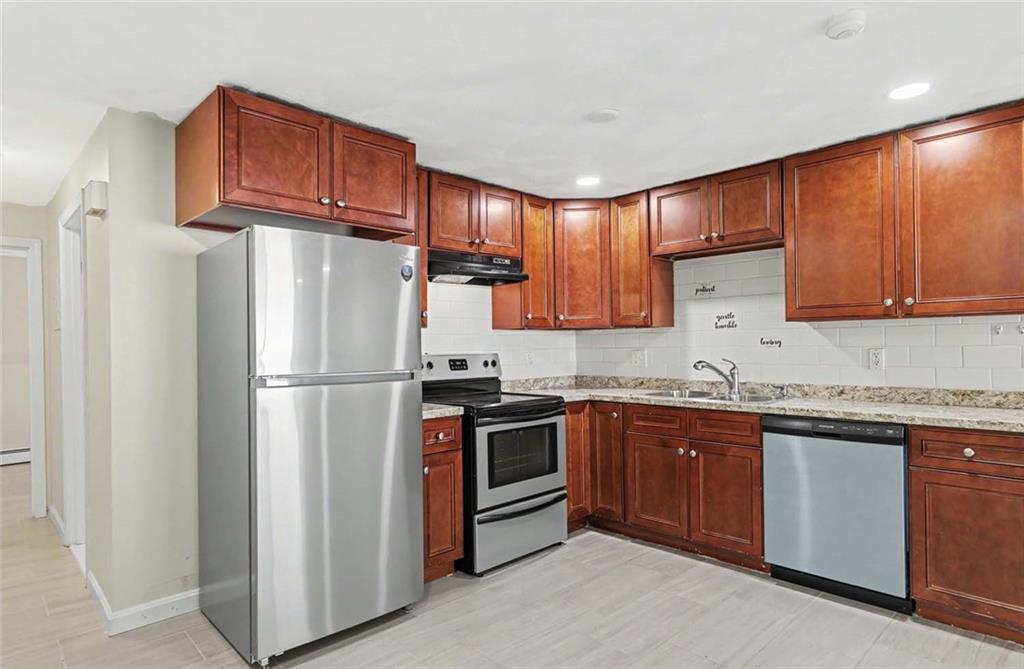 569 Smithfield Road Unit 9 Property Photo 9