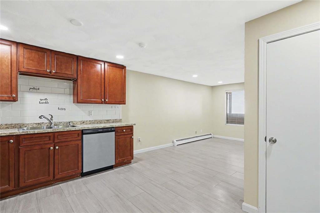 569 Smithfield Road Unit 9 Property Photo 10