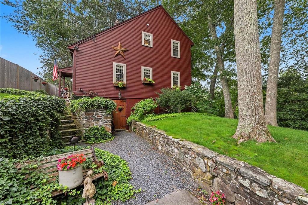 1475 Somerset Avenue Property Photo 1