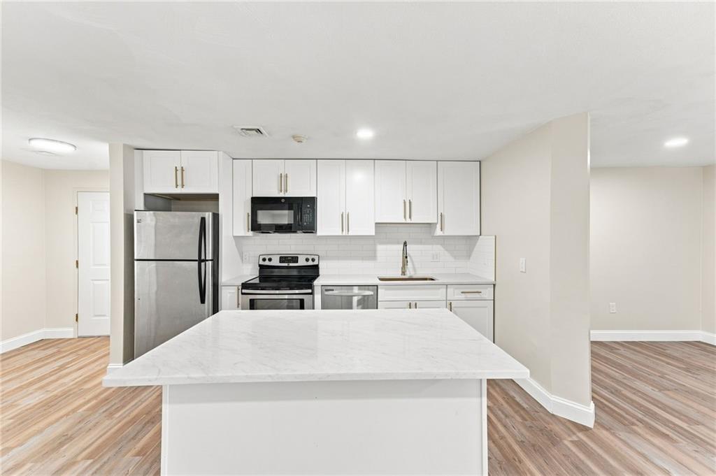 69 Kennedy Lane Unit 4 Property Photo 2