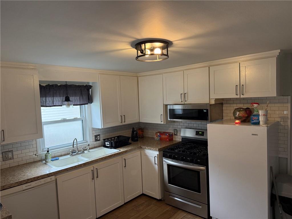 18 Elm Street Property Photo 6