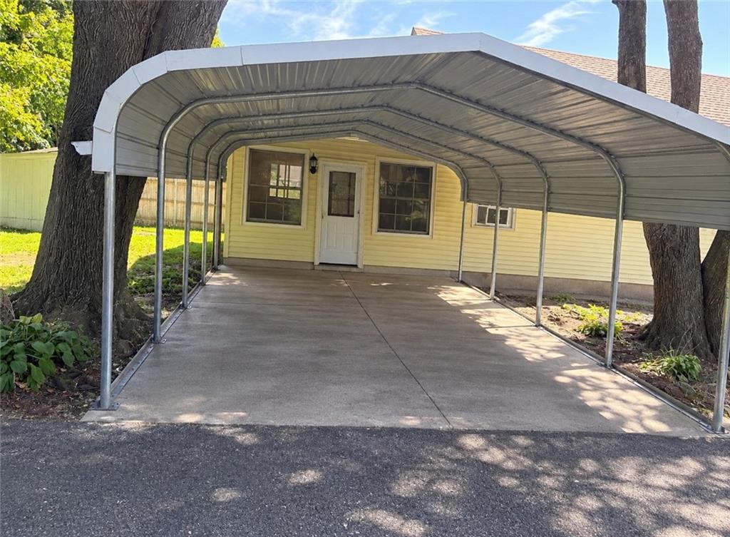 18 Elm Street Property Photo 7