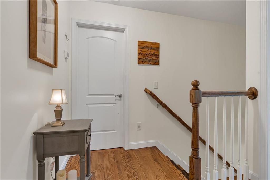 18 Country Hill Lane Property Photo 24