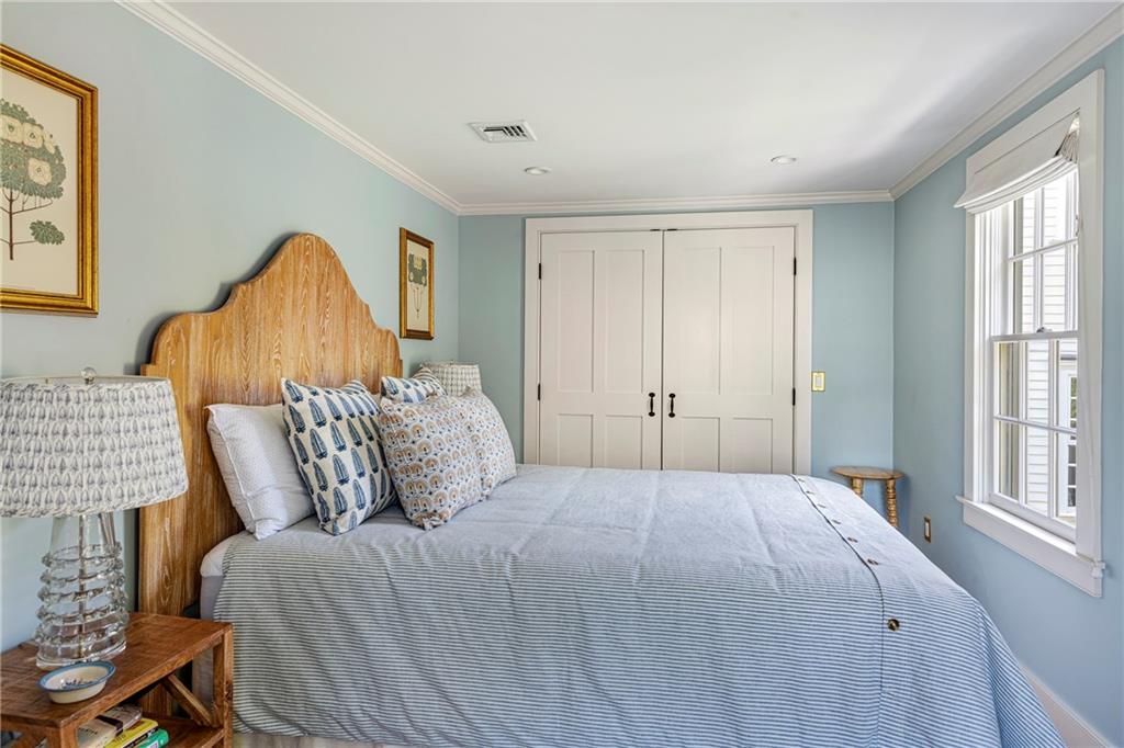 41 Elm Street Property Photo 23