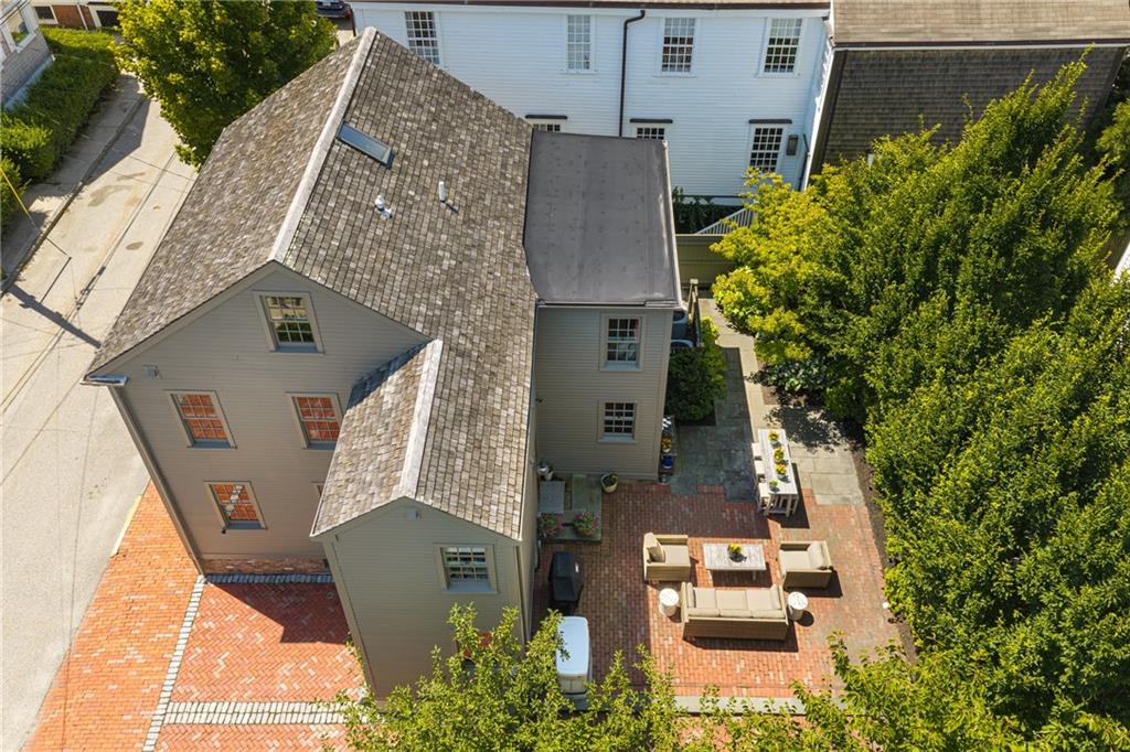41 Elm Street Property Photo 29