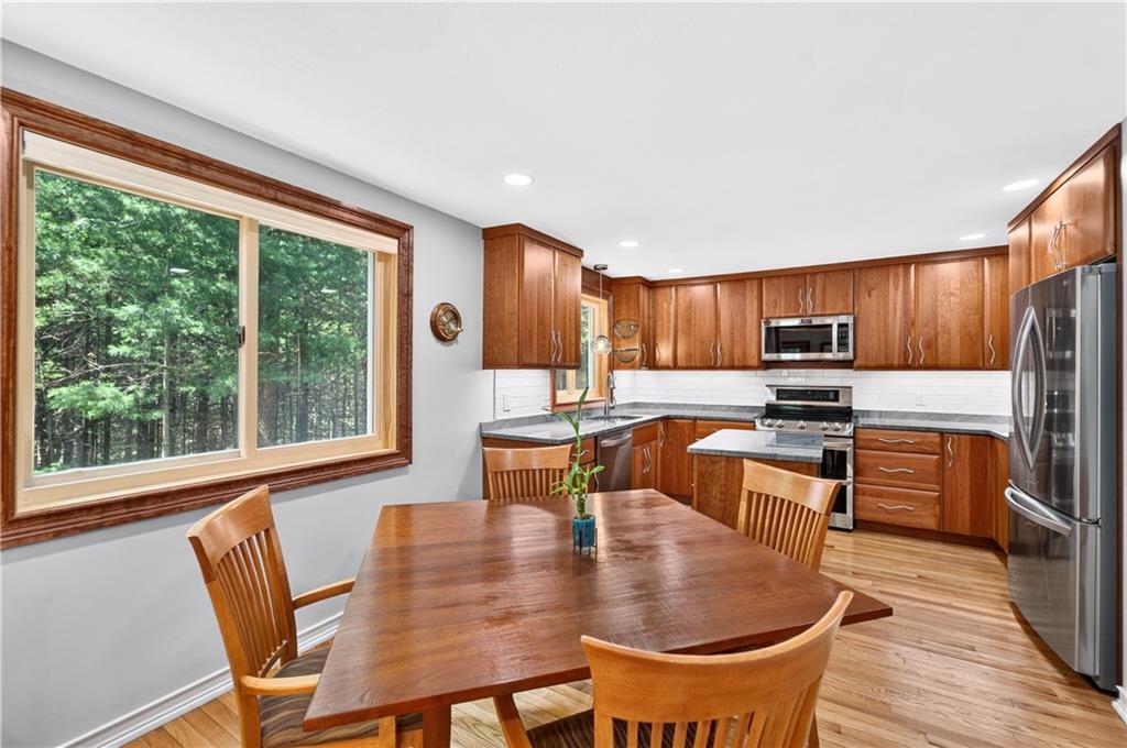 280 Shannock Road Property Photo 9