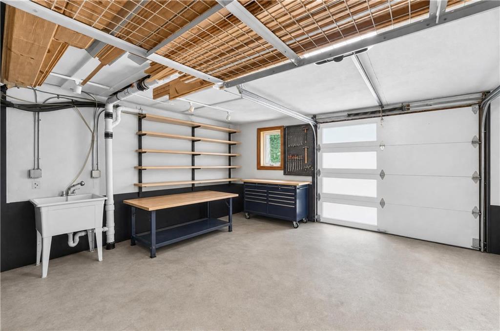 280 Shannock Road Property Photo 33