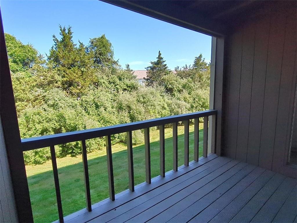 196 Old River Road Unit 5d Property Photo 7