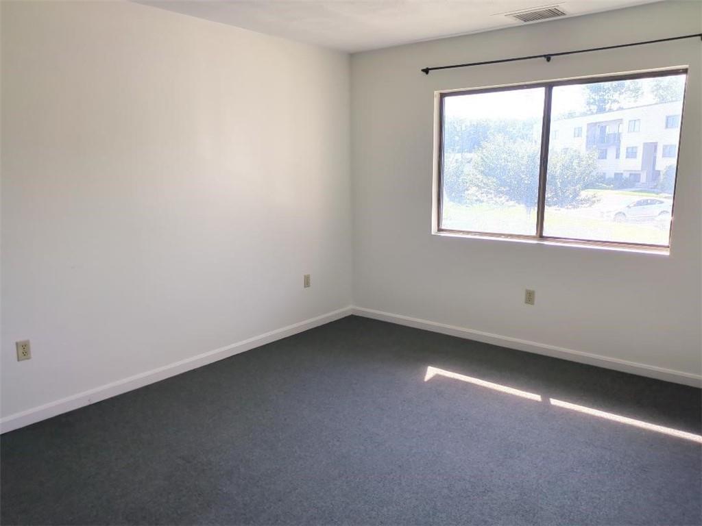196 Old River Road Unit 5d Property Photo 12