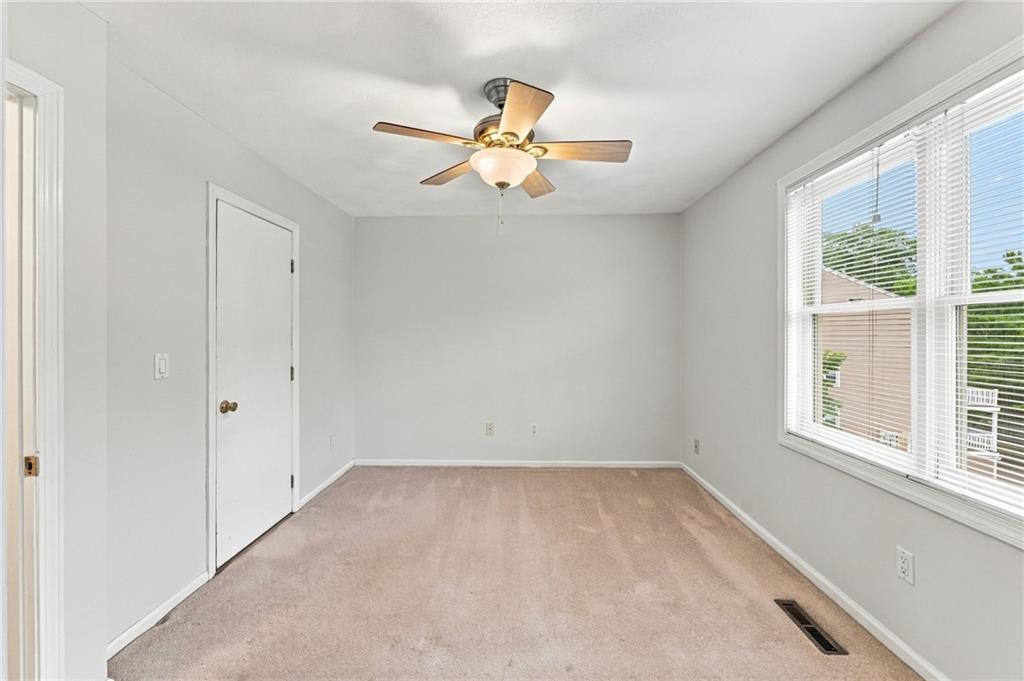 3399 Post Road Unit 13 Property Photo 31