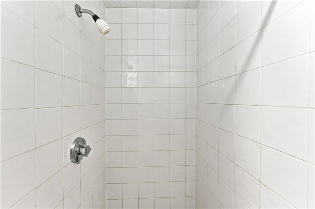 3399 Post Road Unit 13 Property Photo 38