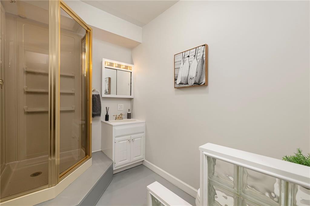 47 King Street Unit 3 Property Photo 36
