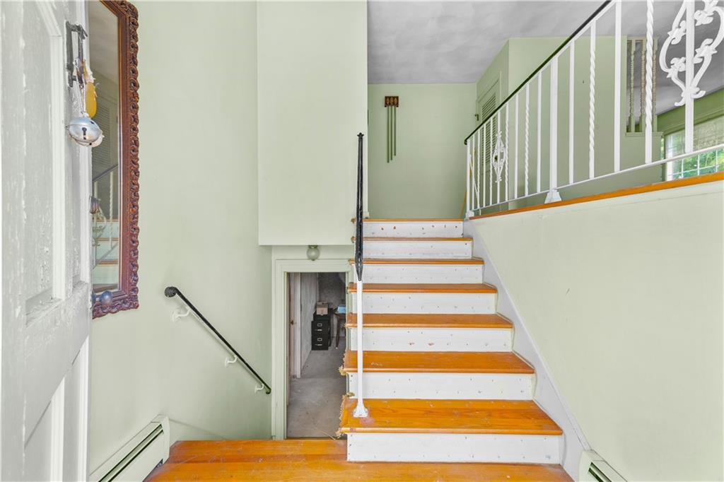 5 Allan Drive Property Photo 3